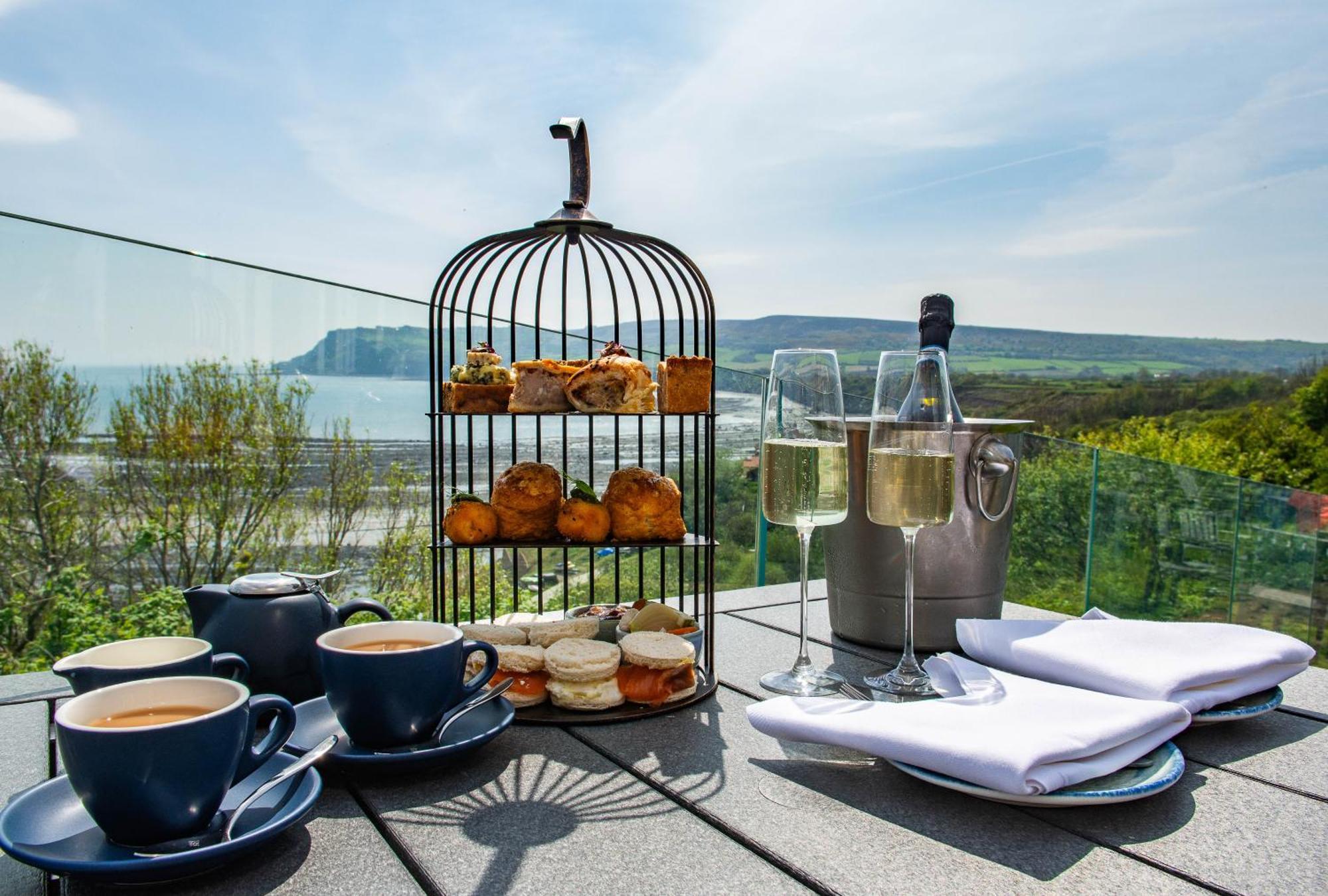 Hotel Victoria Robin Hood's Bay Zewnętrze zdjęcie