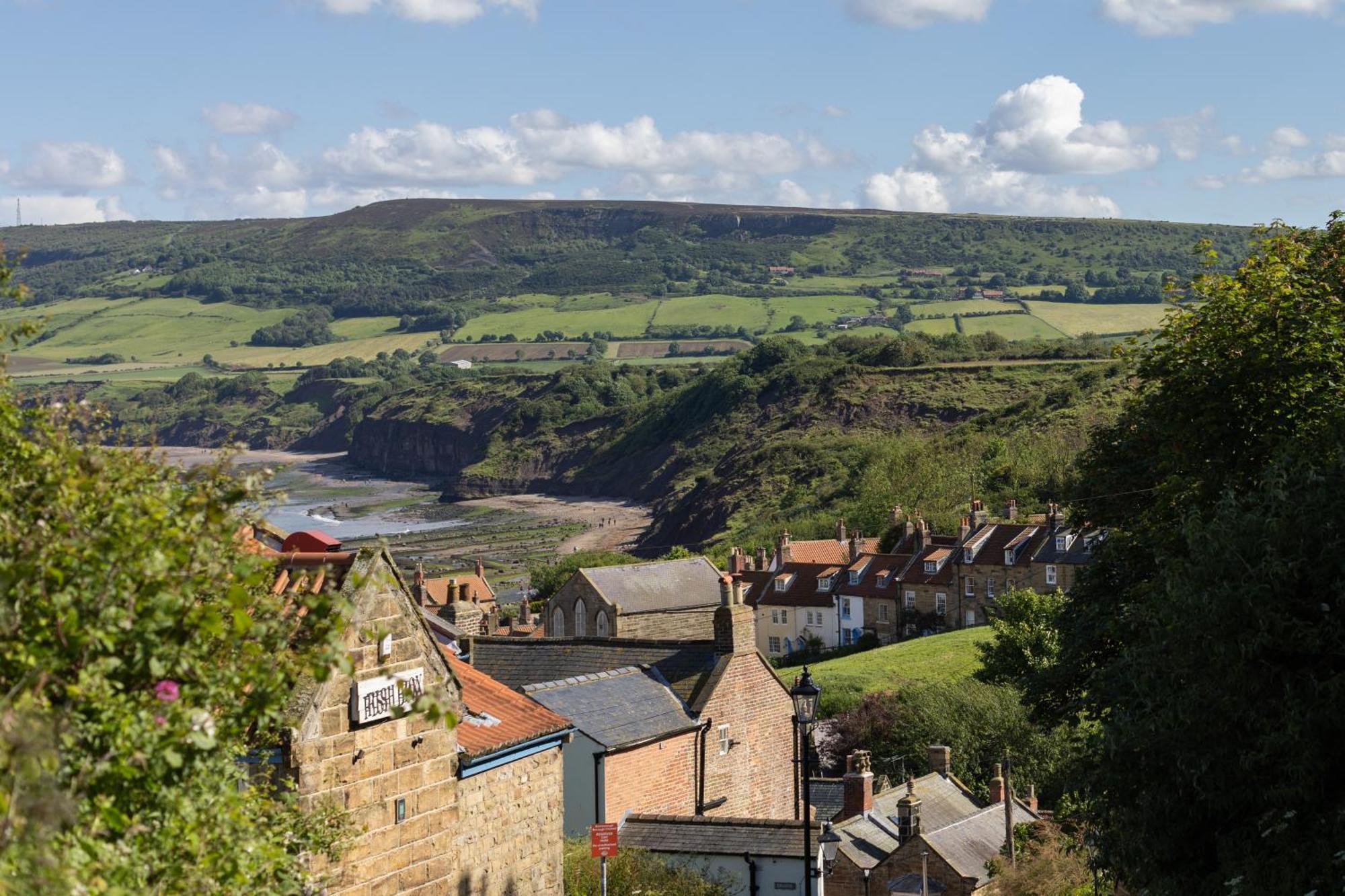 Hotel Victoria Robin Hood's Bay Zewnętrze zdjęcie